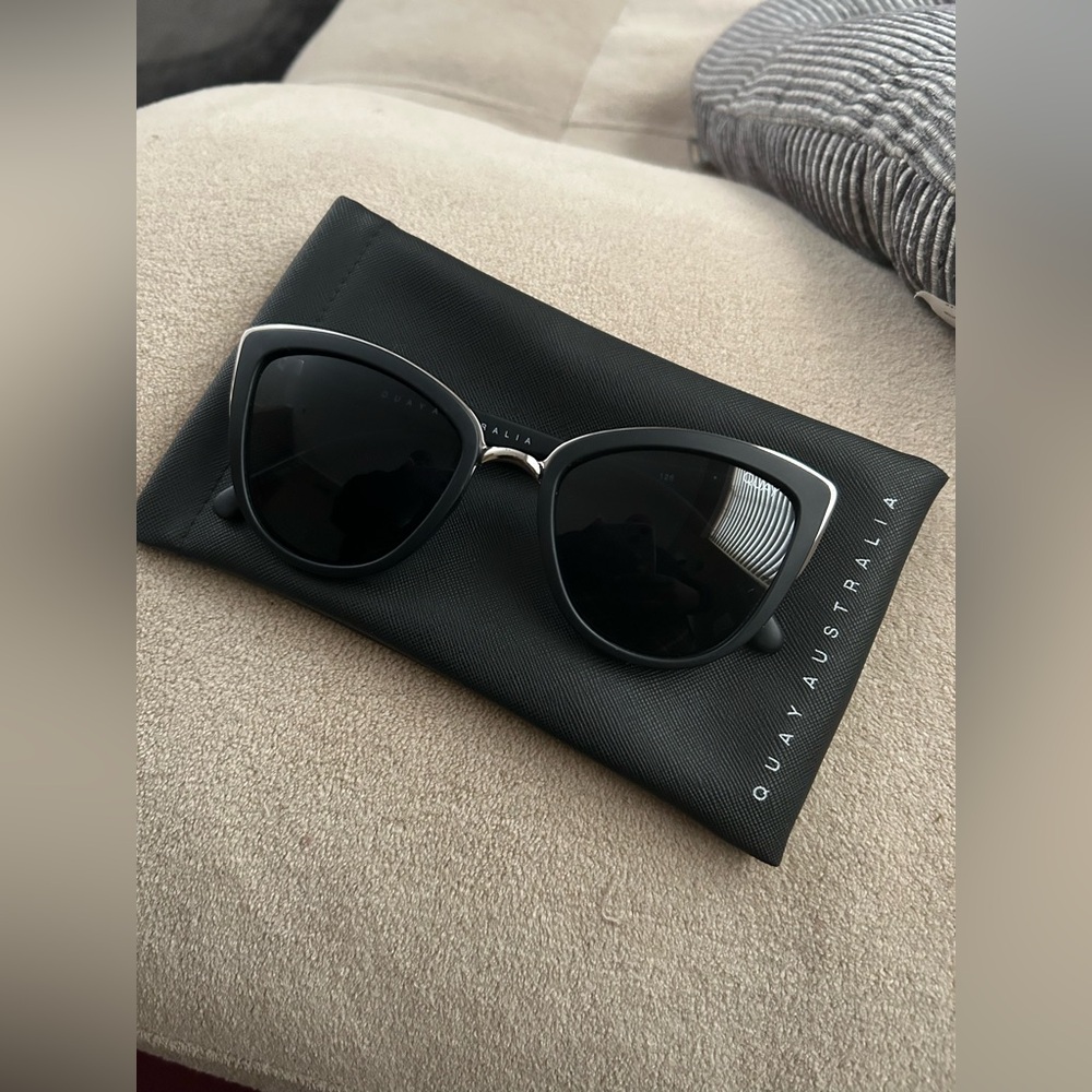 Quay Australia Black Cat-Eye Sunglasses